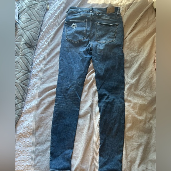 American Eagle Skinny Jeans - Picture 2 of 3